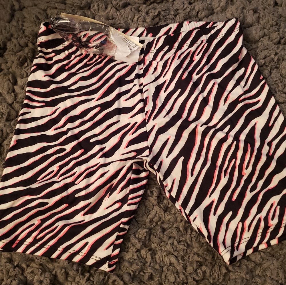 Animal Print Spandex Shorts w Matching Mask